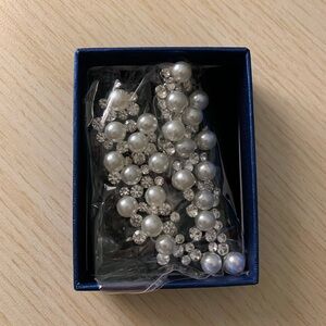 NEVER WORN - BriLove Elegant Silver Pearl and Crystal Women's Bridal Earrings